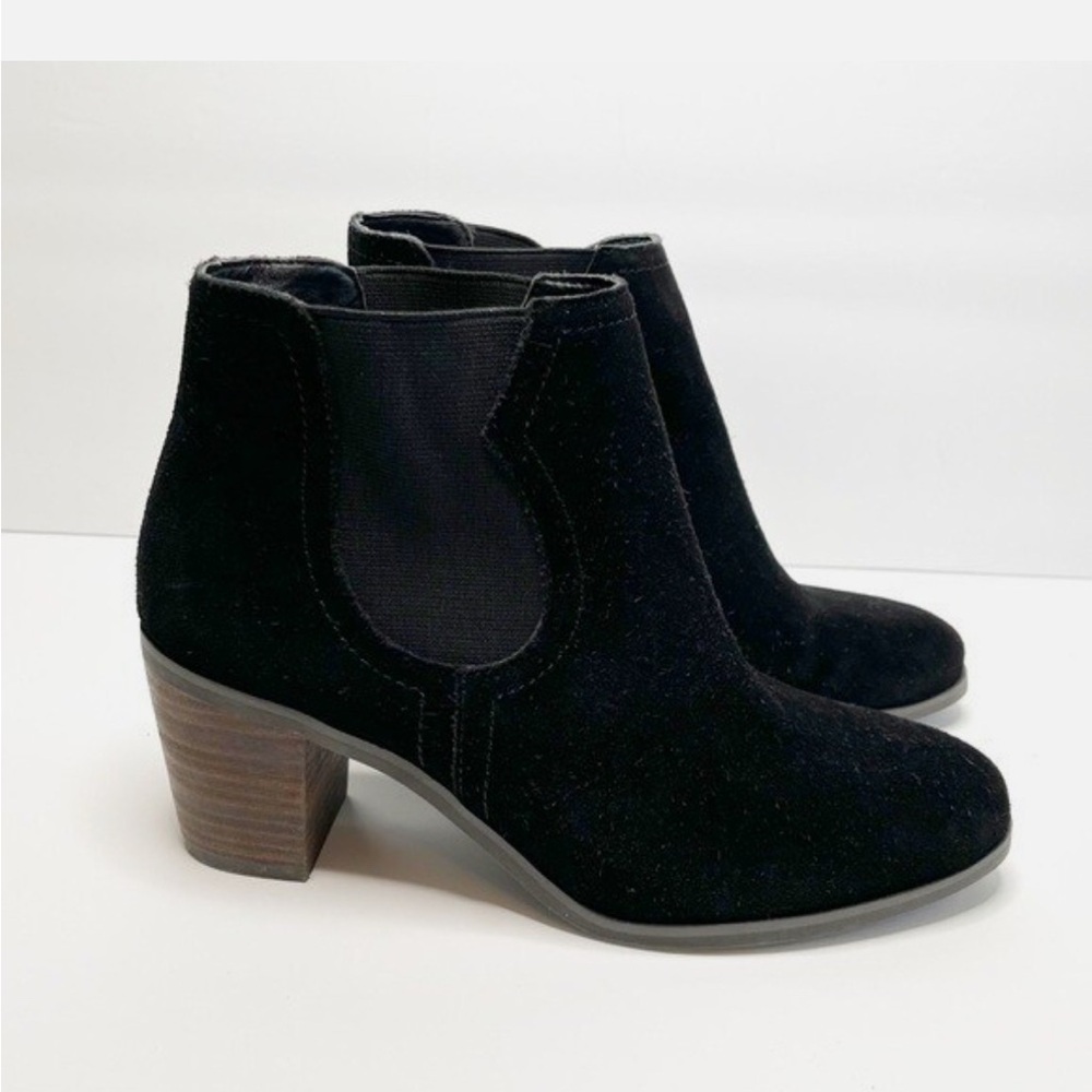 NWOT LUCKY BRAND Parsia black suede leather Heeled Pull On Ankle boots Size SZ 7
